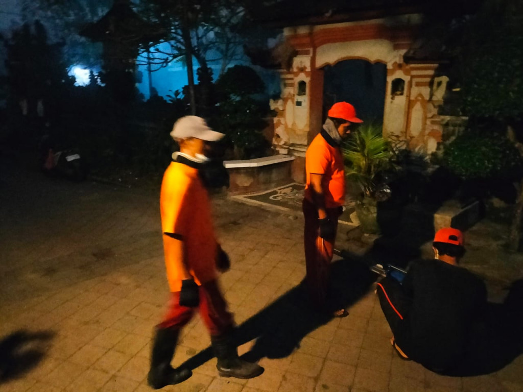 Kegiatan Foging Banjar Gunung Pande